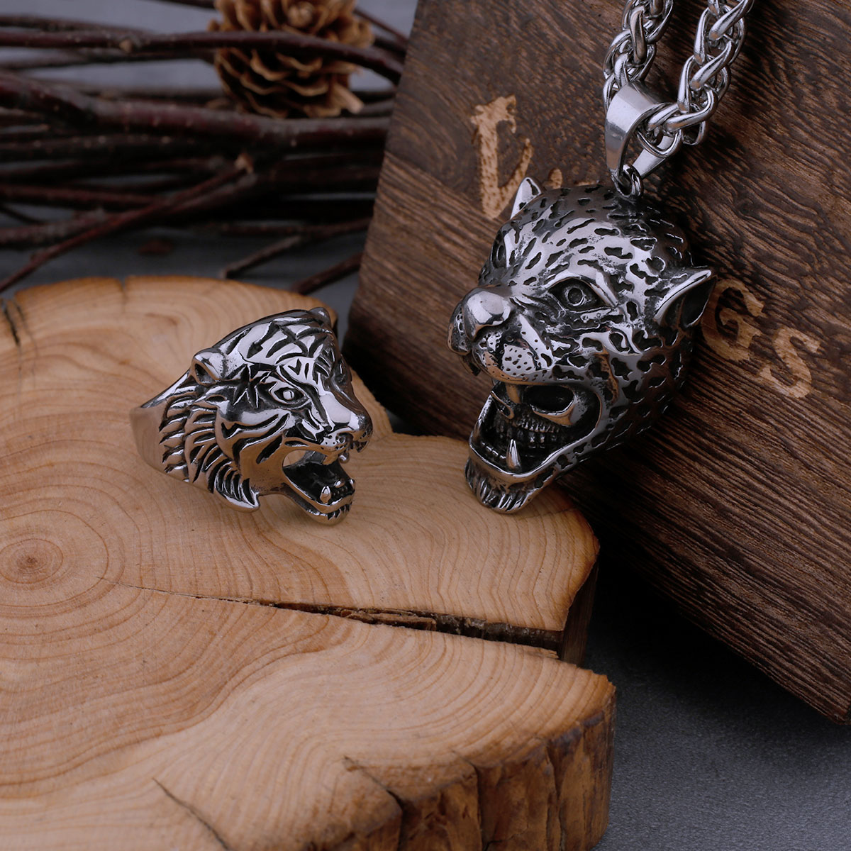 Vintage Fashion Boutique - 316L Stainless Steel Retro Domineering Tiger