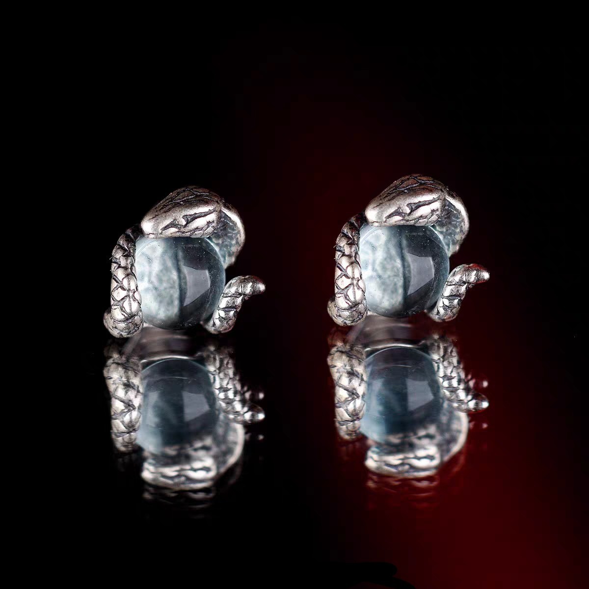 Snake-wrapped Earrings Made of - Vintage Fashion Nz 评论和价格