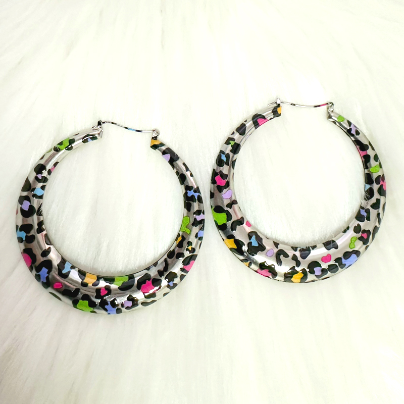 Y2K Colorful Leopard Print Big - Vintage Fashion Illustrations 评论和价格