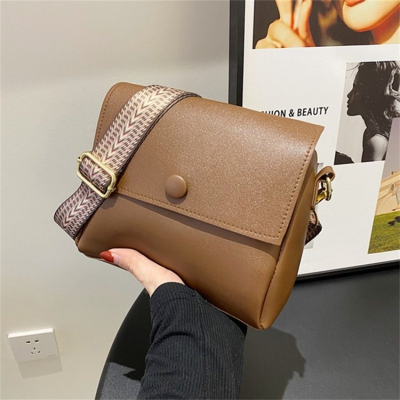 Iconic Designer Diaper Bag For - Vintage Fashion Icons 评论和价格